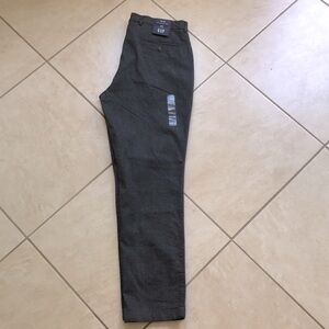 NWT GapFlex Slim Dress Pants. Size is 34 by 30. Color is grey with blue pattern.